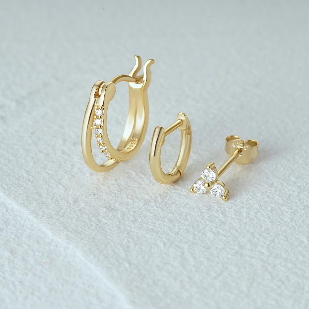Elegant Earrings Set with Cubic Zirconia – Unice