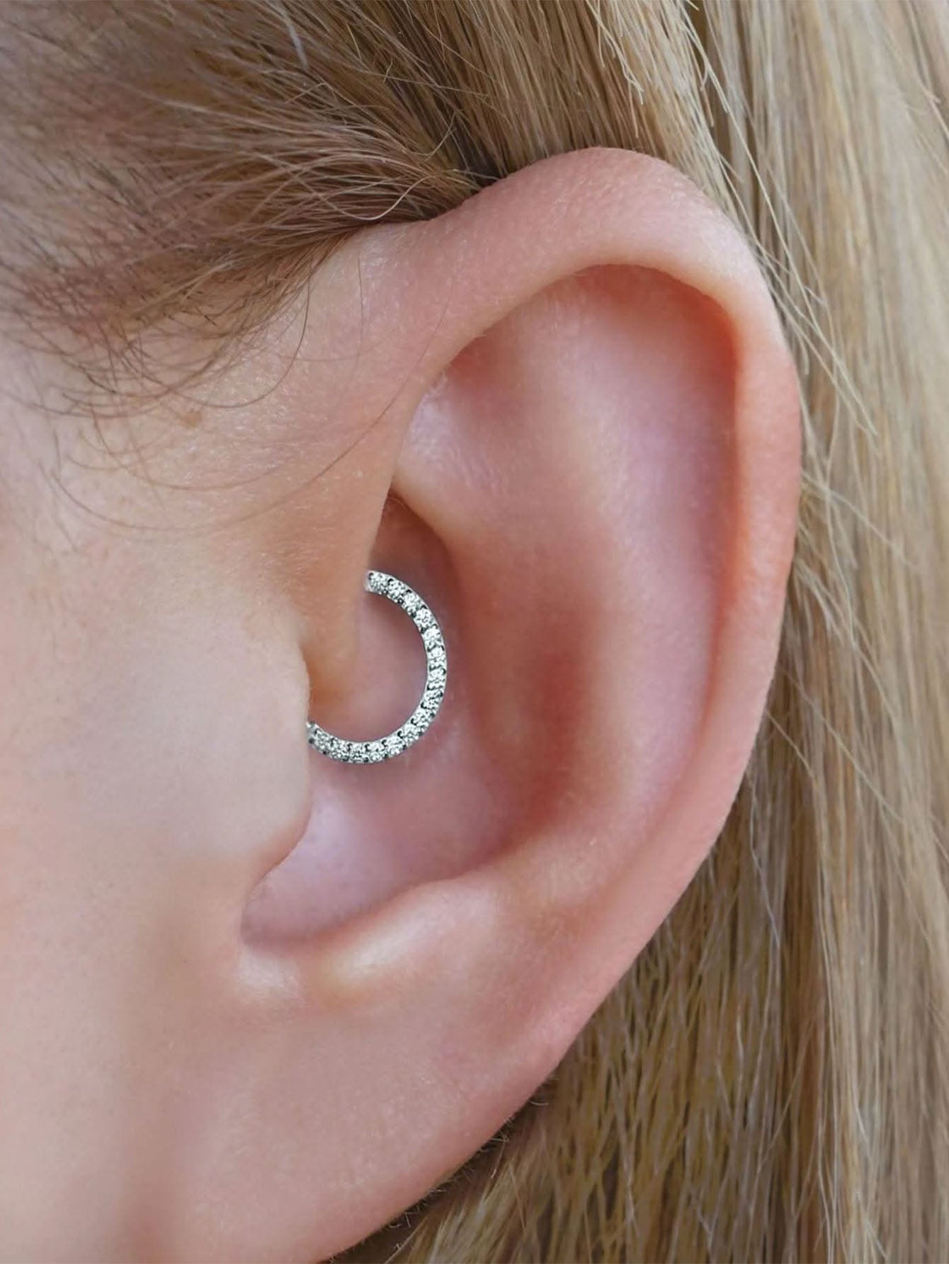 Waterproof Clicker with Cubic Zirconia Crystal for Daith and Septum Piercings - Ann Dow